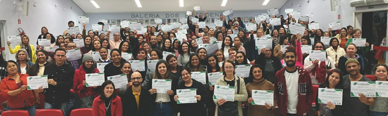 Última Aula e Entrega dos Certificados aos Professores da Rede Municipal de Ensino de Miracatu